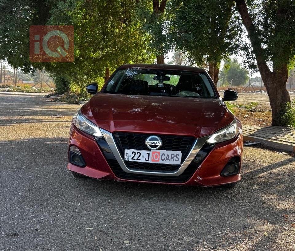 نیسان ئەلتیما